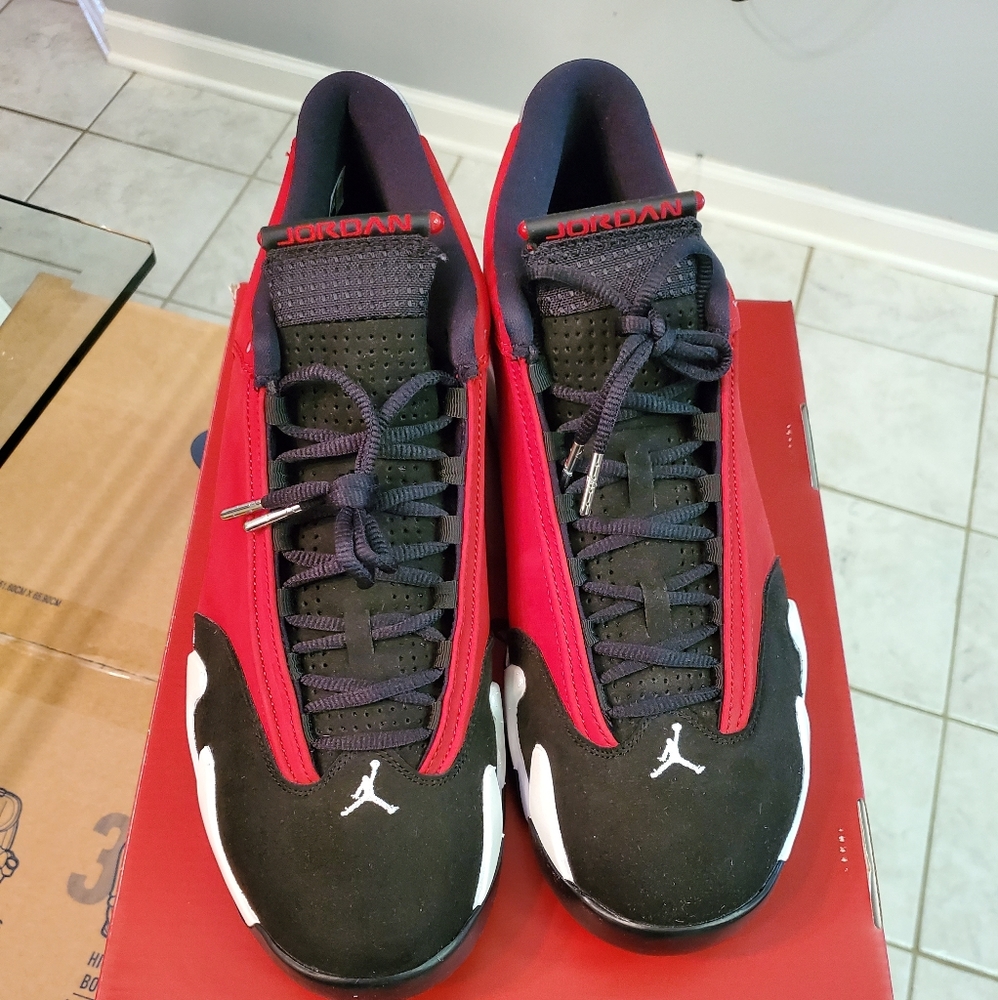 Jordan 14  Gym red